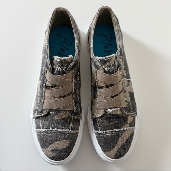 NEW Blowfish Marley Slip On Sneaker Natural Camouflage Canvas Brown‎ Size 8.5 - Picture 6 of 10